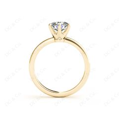 Round Cut Diamond Engagement Ring with Claw set centre stone in 18K Yellow