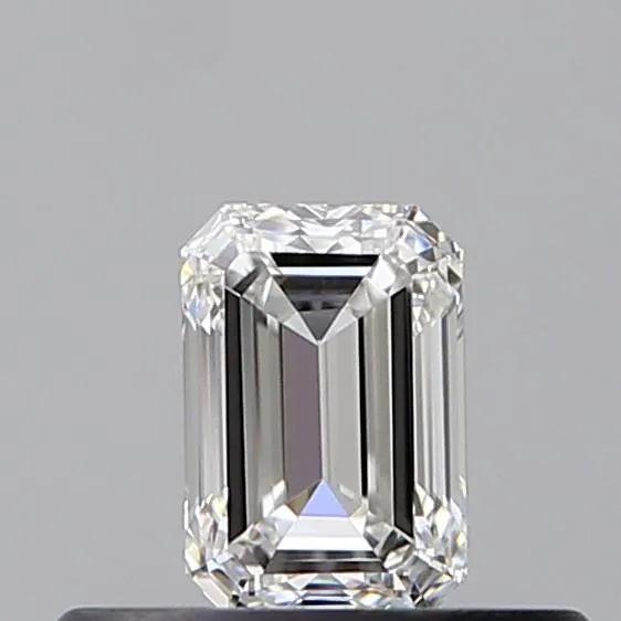 0.30ct Emerald Natural Diamond (Colour E, Clarity VVS2, GIA Certified)