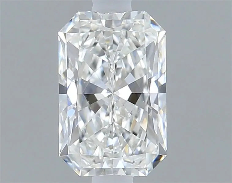 0.30ct Radiant Natural Diamond (Colour F, Clarity SI1, GIA Certified)