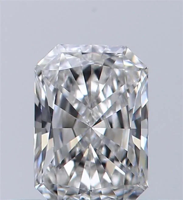 0.30ct Radiant Natural Diamond (Colour G, Clarity VS1, GIA Certified)