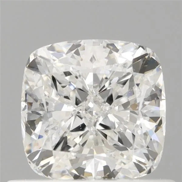 0.70ct Cushion modified Natural Diamond (Colour E, Clarity VS2, GIA Certified)