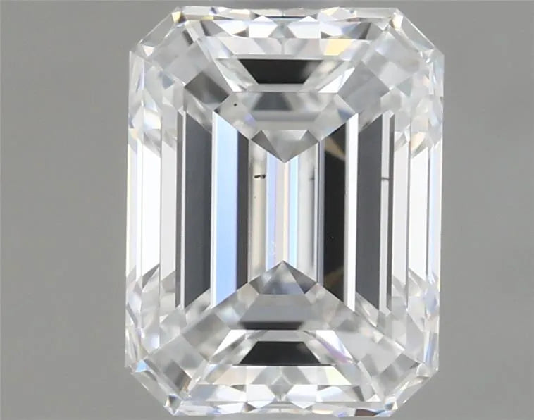 0.90ct Emerald Natural Diamond (Colour E, Clarity VS2, GIA Certified)
