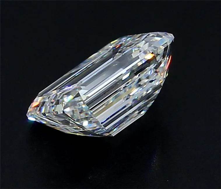 4.01ct Emerald Natural Diamond (Colour F, Clarity VVS2, GIA Certified) - DG & Co. Jewellery