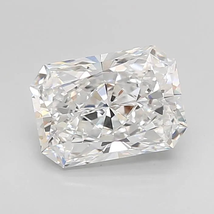 2.16ct Radiant Lab Grown Diamond (Colour D, Clarity VVS2, IGI Certified)