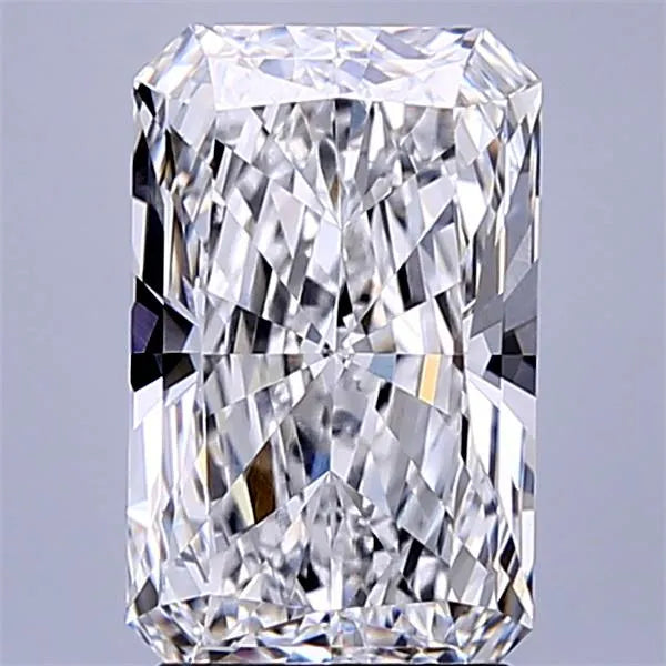 2.52ct Radiant Lab Grown Diamond (Colour D, Clarity VVS1, IGI Certified)