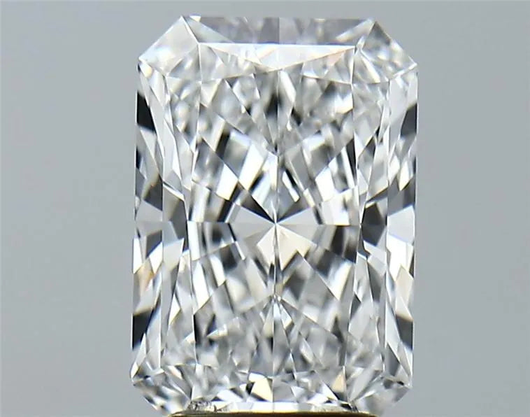 3.00ct Radiant Lab Grown Diamond (Colour E, Clarity VVS2, IGI Certified)