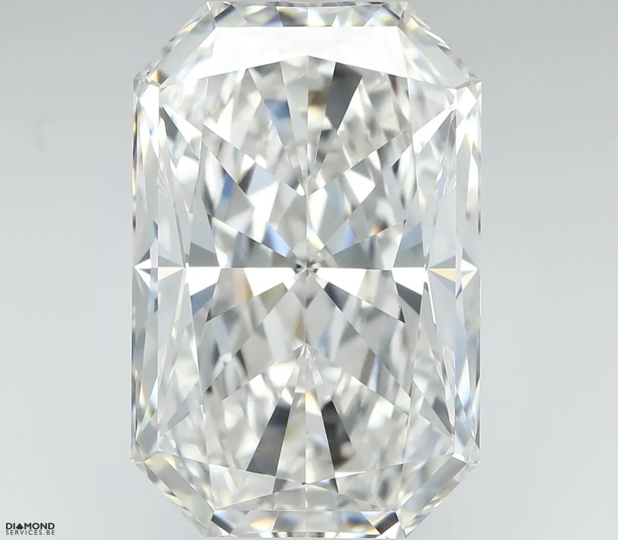 5.02ct Radiant Natural Diamond (Colour E, Clarity IF, Cut VG, IGI Certified)