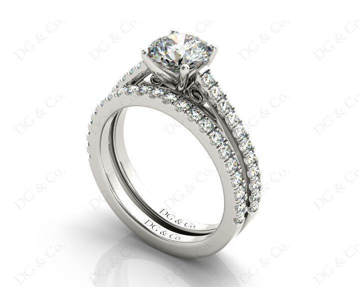 Round cut diamond wedding set rings with four claws setting - Platinum - DG & Co. Jewellery