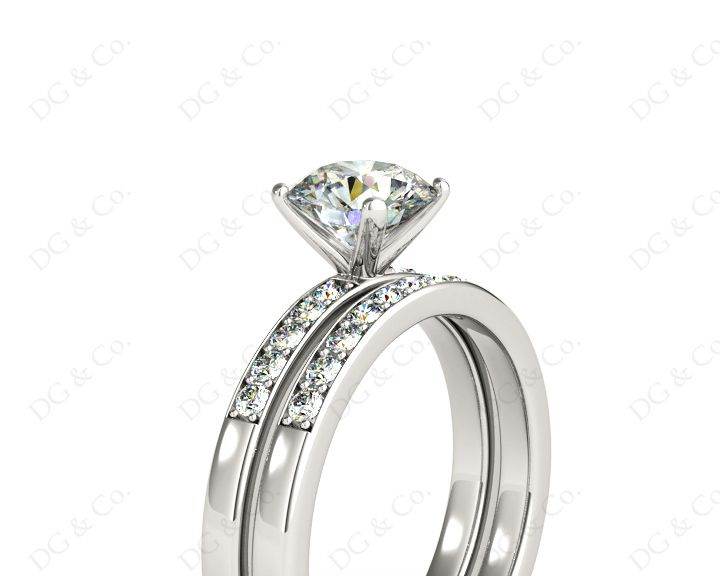 Diamond Wedding Set Rings Round Cut Diamond with Channel Share Prong Setting Side Stones in Platinum - DG & Co. Jewellery