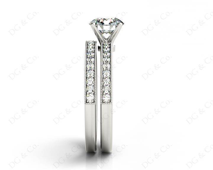 Round cut diamond wedding set rings with four claws setting in Platinum - DG & Co. Jewellery