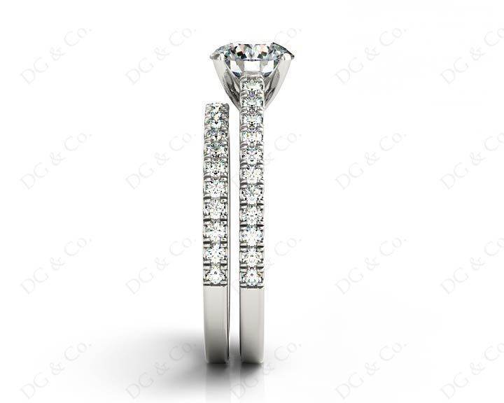 Round cut diamond wedding set rings with four claws setting - Platinum - DG & Co. Jewellery