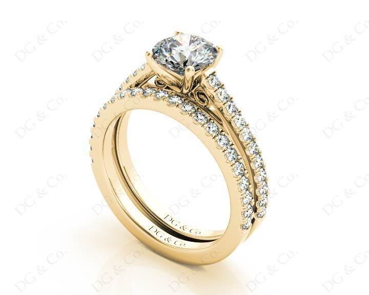 Round cut diamond wedding set rings with four claws setting - 18K Yellow - DG & Co. Jewellery