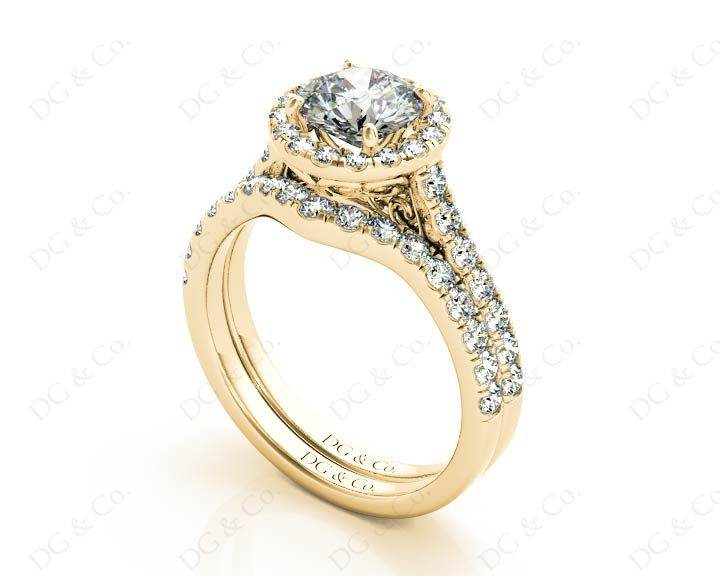 Art Deco Halo Diamond Wedding Set Rings Round Cut with Four Claws Setting Centre Stone Pave Setting Side Stones in 18K Yellow Gold - DG & Co. Jewellery