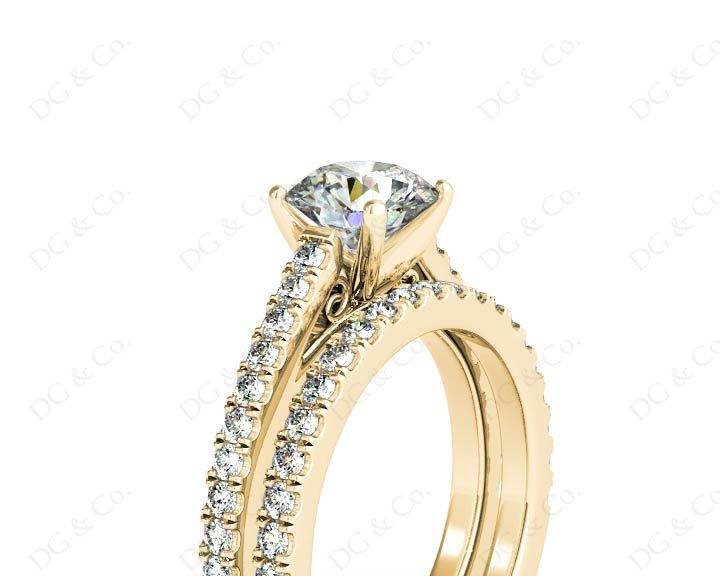 Round cut diamond wedding set rings with four claws setting - 18K Yellow - DG & Co. Jewellery