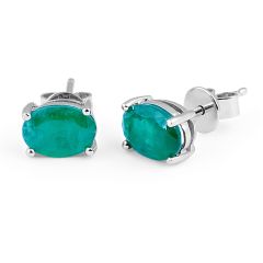 Emerald Stud Earring in 18 Karat White Gold 
