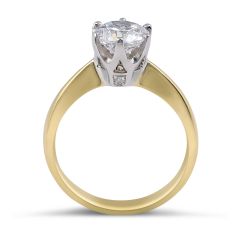 Solitaire Diamond Engagement Ring in 18 Karat White Gold Diamond rings