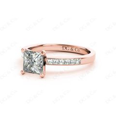 Princess Cut Diamond Engagement ring with four claws centre stone in 18K Rose