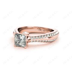 Princess Cut Diamond Engagement Ring with Claw set centre stone in 18K Rose