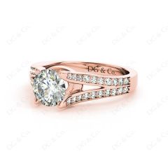 Split Band Round Cut Diamond Ring with Four Claws set centre stone in 18K Rose