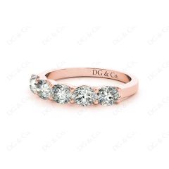 Diamond Wedding Band with Pave Setting Stones in 18K Rose