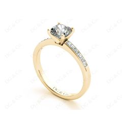 Cushion Cut Diamond Engagement ring with four claws centre stone in 18K Yellow
