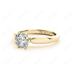 Round Cut Classic Six Claws Diamond Solitaire Ring in 18K Yellow