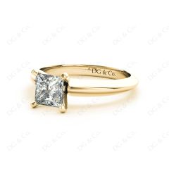 Princess Cut Solitaire Diamond Engagement Ring with Claw set centre stone with Knife-Edge Shoulders in 18K Yellow