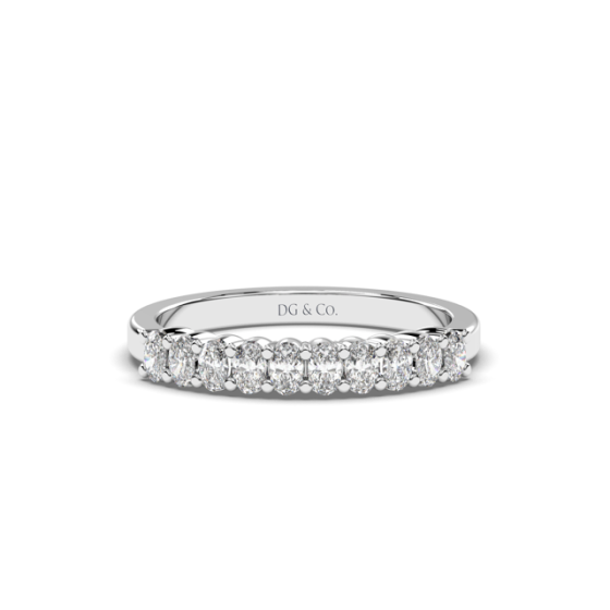 Oval Cut Share Prong Women wedding Ring In 18K White Gold 