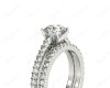 Round cut diamond wedding set rings with four claws setting in Platinum