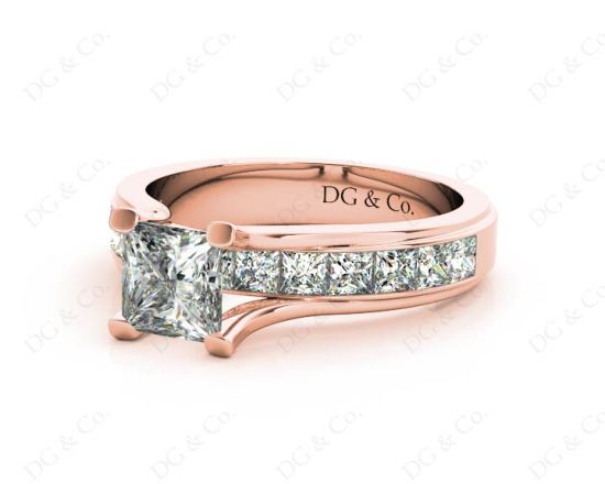 Princess Cut Diamond Engagement ring with four claws Channel Setting Side Stones in 18K Rose