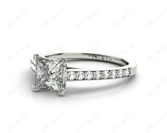 Princess Cut Diamond Engagement Ring with Claw set centre stone in 18K White