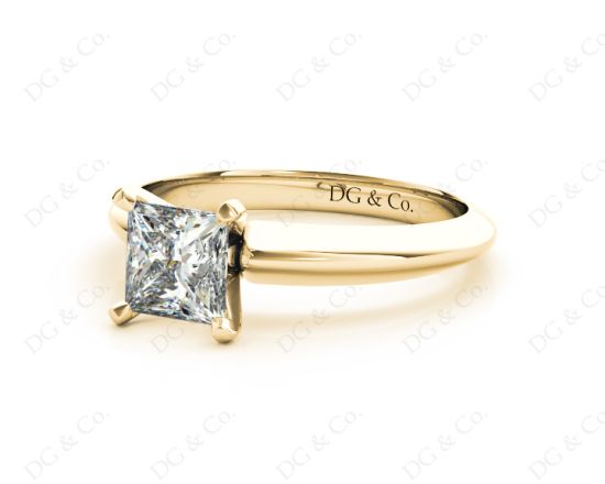 Princess Cut Solitaire Diamond Engagement Ring with Claw set centre stone with Knife-Edge Shoulders in 18K Yellow